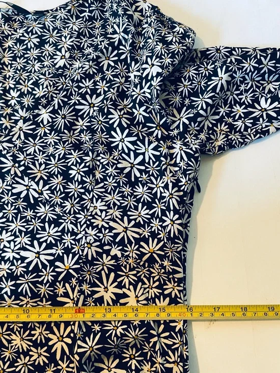 Uniqlo Ditsy Floral Dress Daisy Print Lightweight Black White Yellow L Cottage - Picture 15 of 15